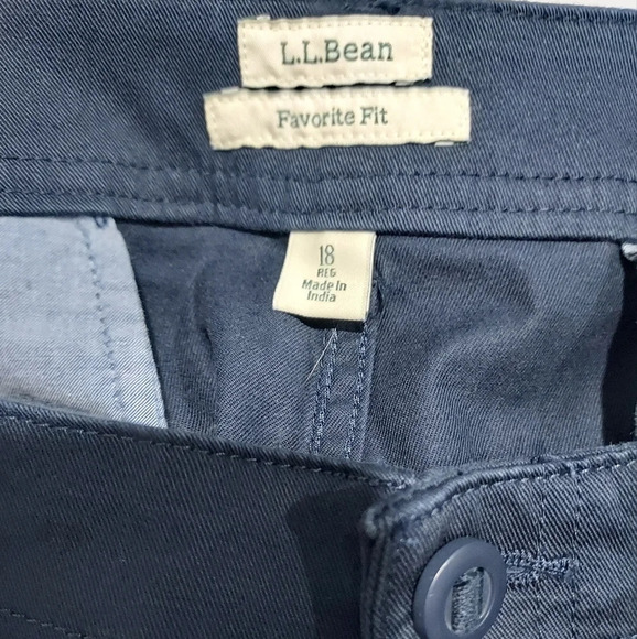 NWT L.L. Bean Navy Blue Lakewashed Chino Pant in Size 18 Regular - Picture 9 of 10